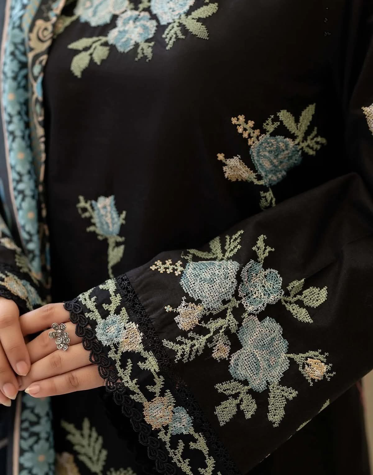 Cross Stitch Embroidered Dhanak Suit with Digital Printed Pashmina Shawl – 3 Piece