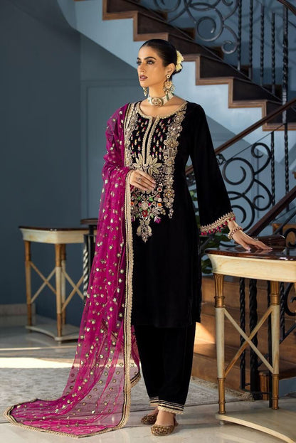 Luxury Velvet Wedding Ensemble – Khuda Baksh Inspired Collection
